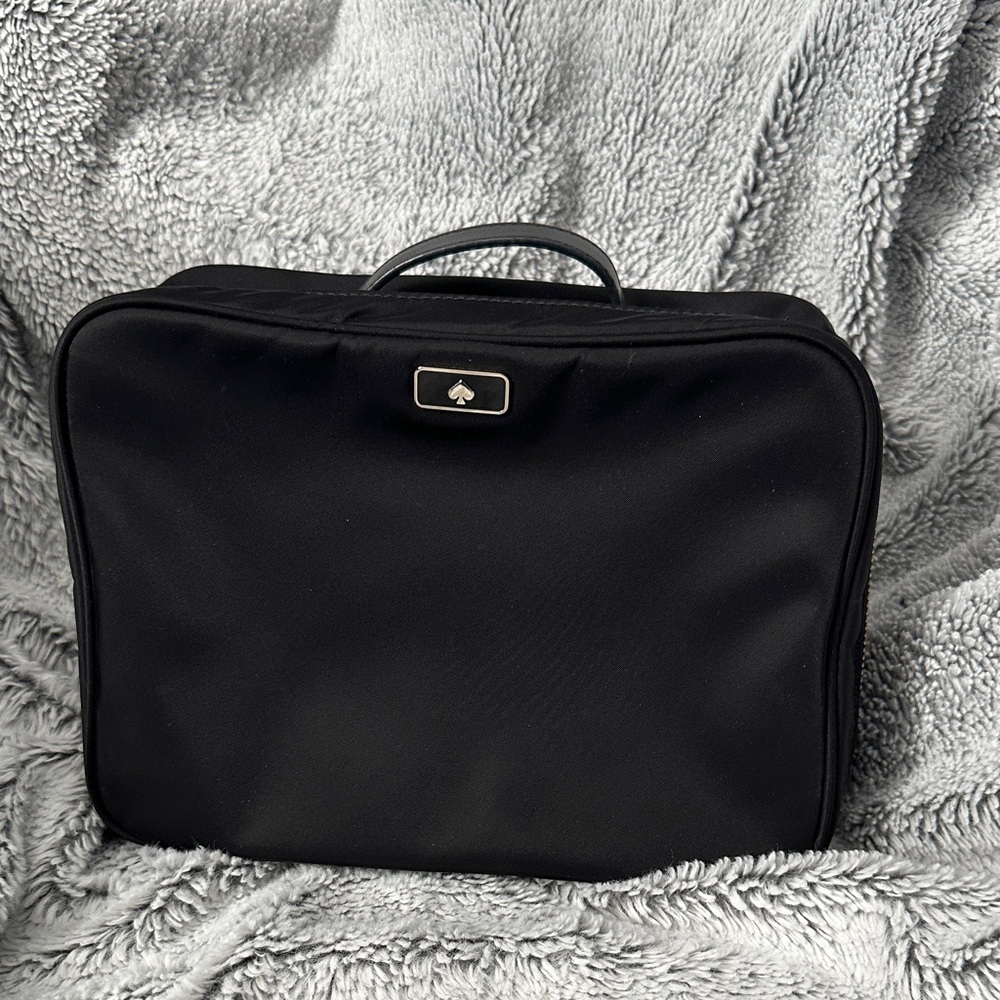 Kate Spade Toiletry Cosmetic Travel Bag - Picture 2 of 16
